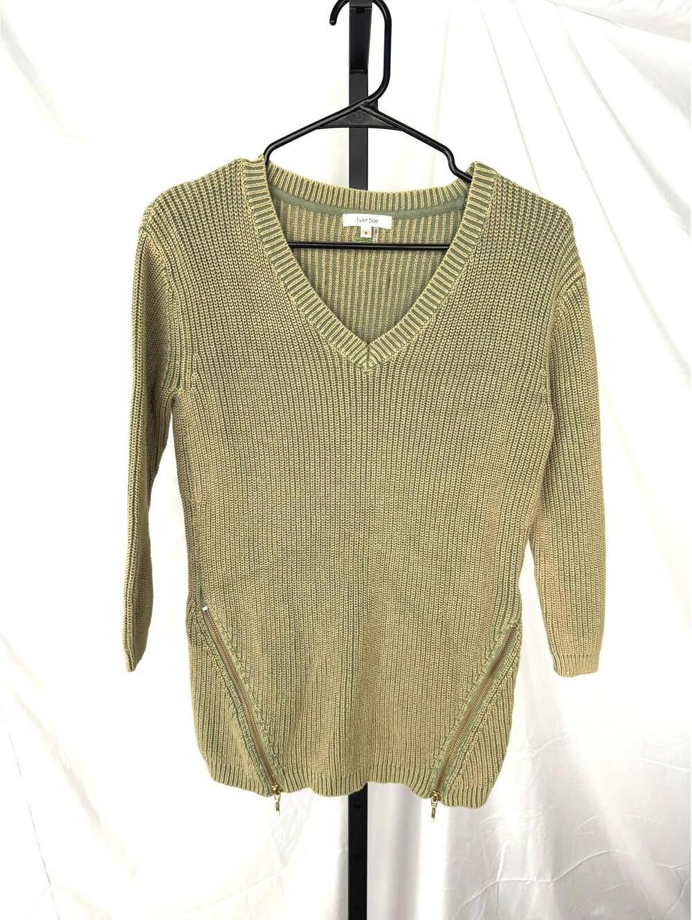 Tyler Boe S Women's Olive Green V-Neck Sweater with Zipper Details